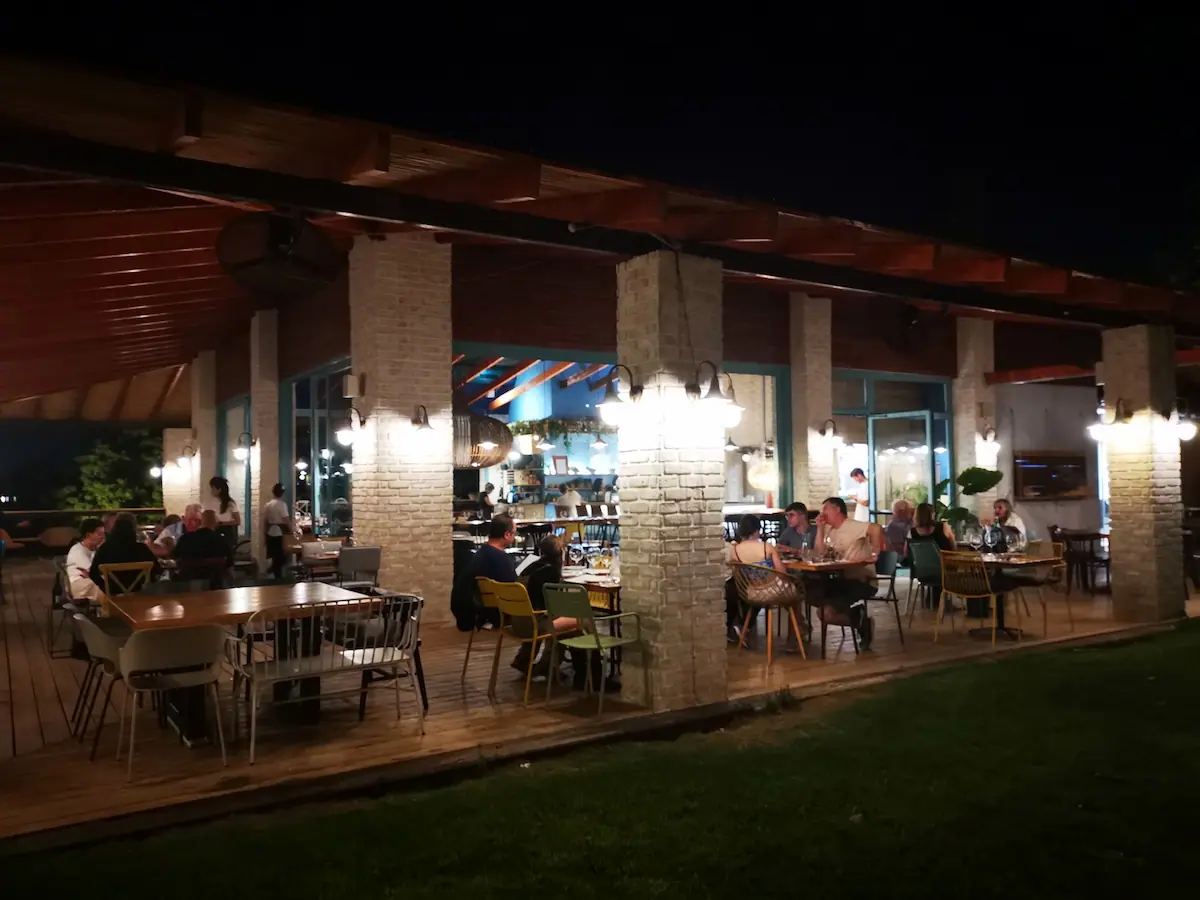 צהריים בחירות של מסעדת נומי