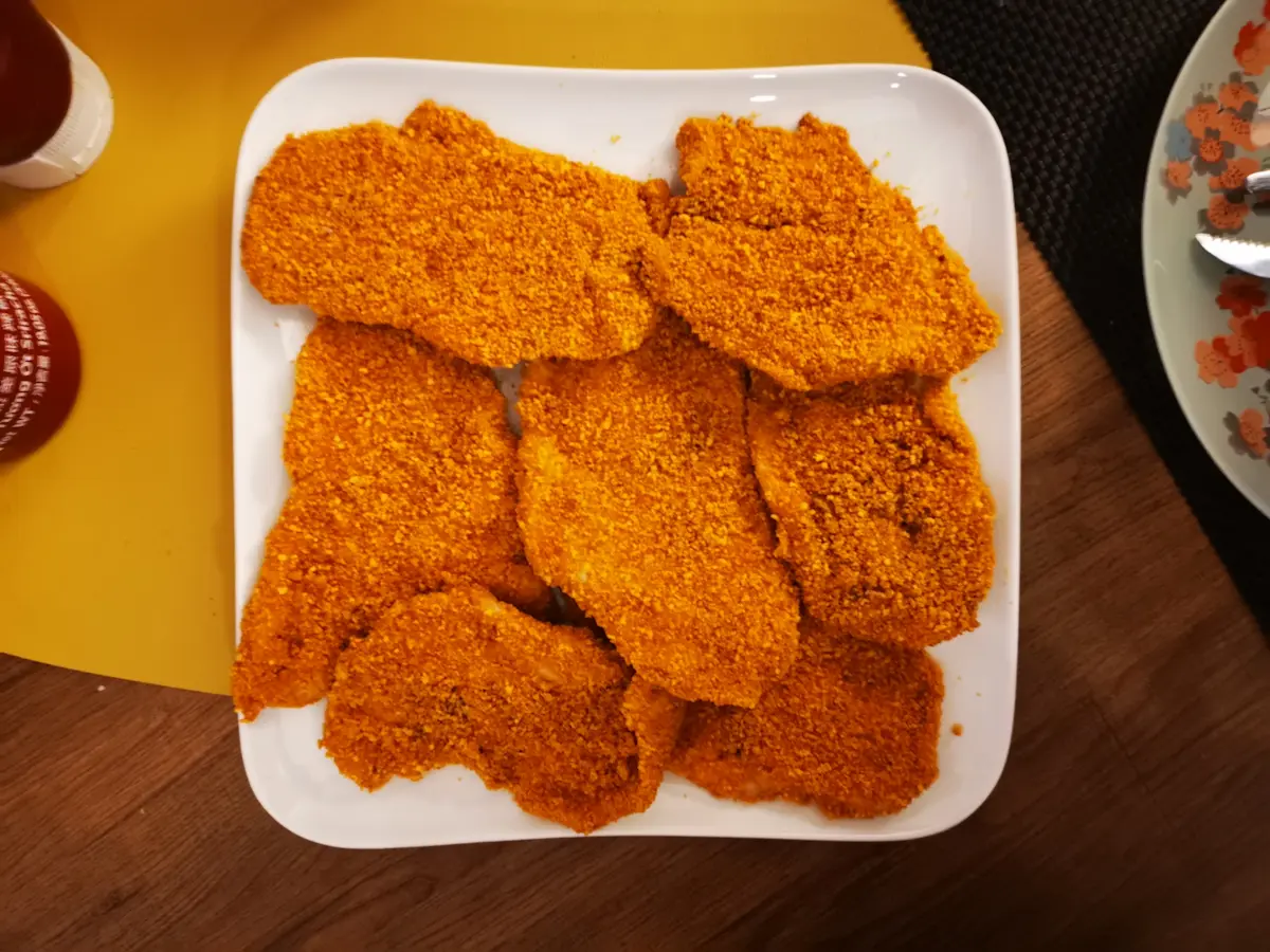 כמו הדבר האמיתי: איך להכין שניצל אקסטרה קריספי בתנור