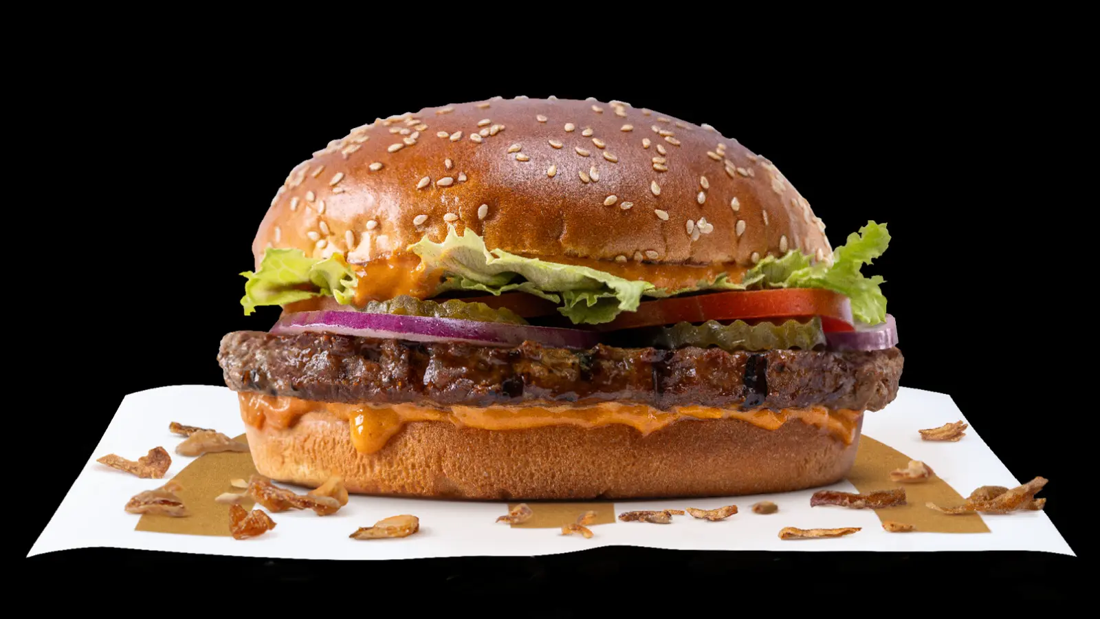 אוהבים בצל? מקדונלד'ס משיקה את ריב אנטרקוט קראנץ' רויאל